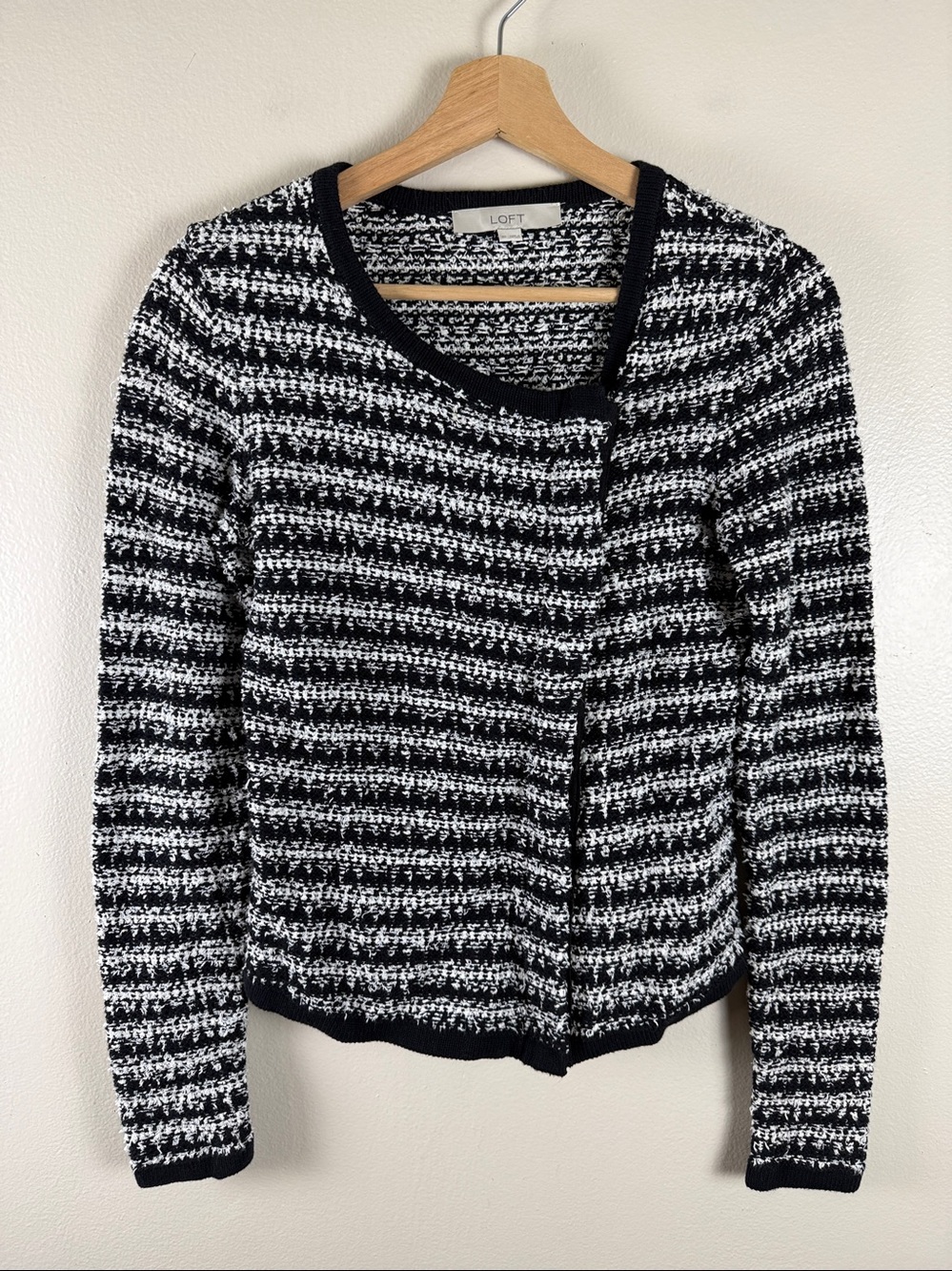 EUC Loft Black/White Zip Up Sweater XS